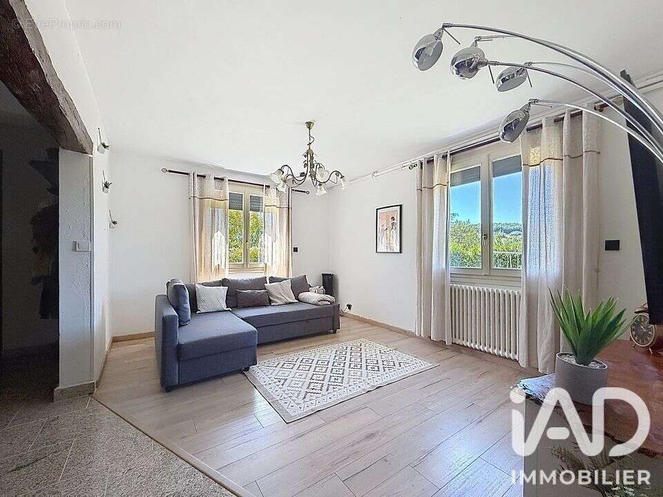 Maison 180 m² à Pont-Du-Casse  - photo 7