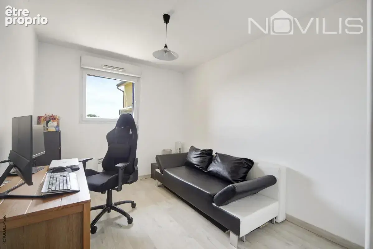Lalande – dernier étage – t4/5 107 m² – terrasse 25 m² – 2 parkings - photo 10