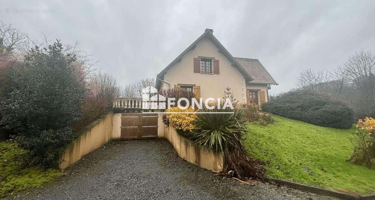 Maison à GENNEVILLE