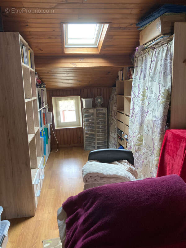 Dpt Charente Maritime (17), à vendre Sainte-Radegonde, maison P4, 113 m² - photo 9