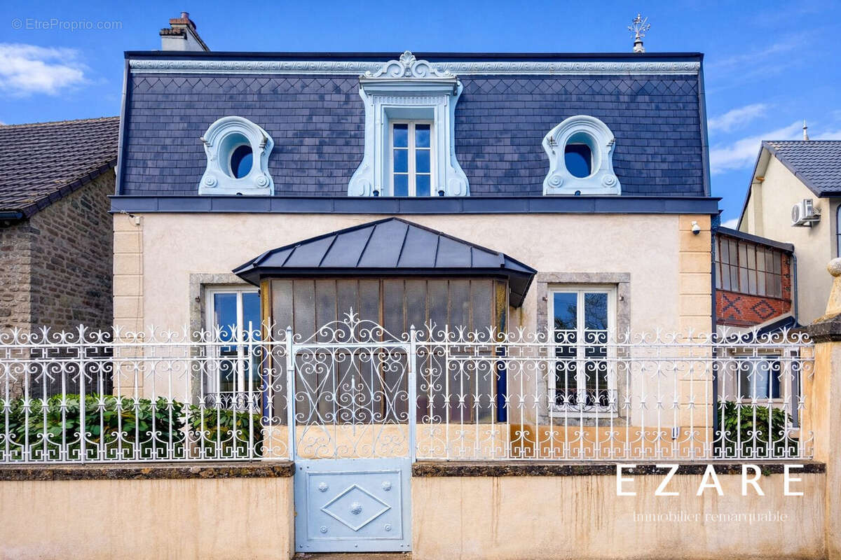 Maison à NOLAY
