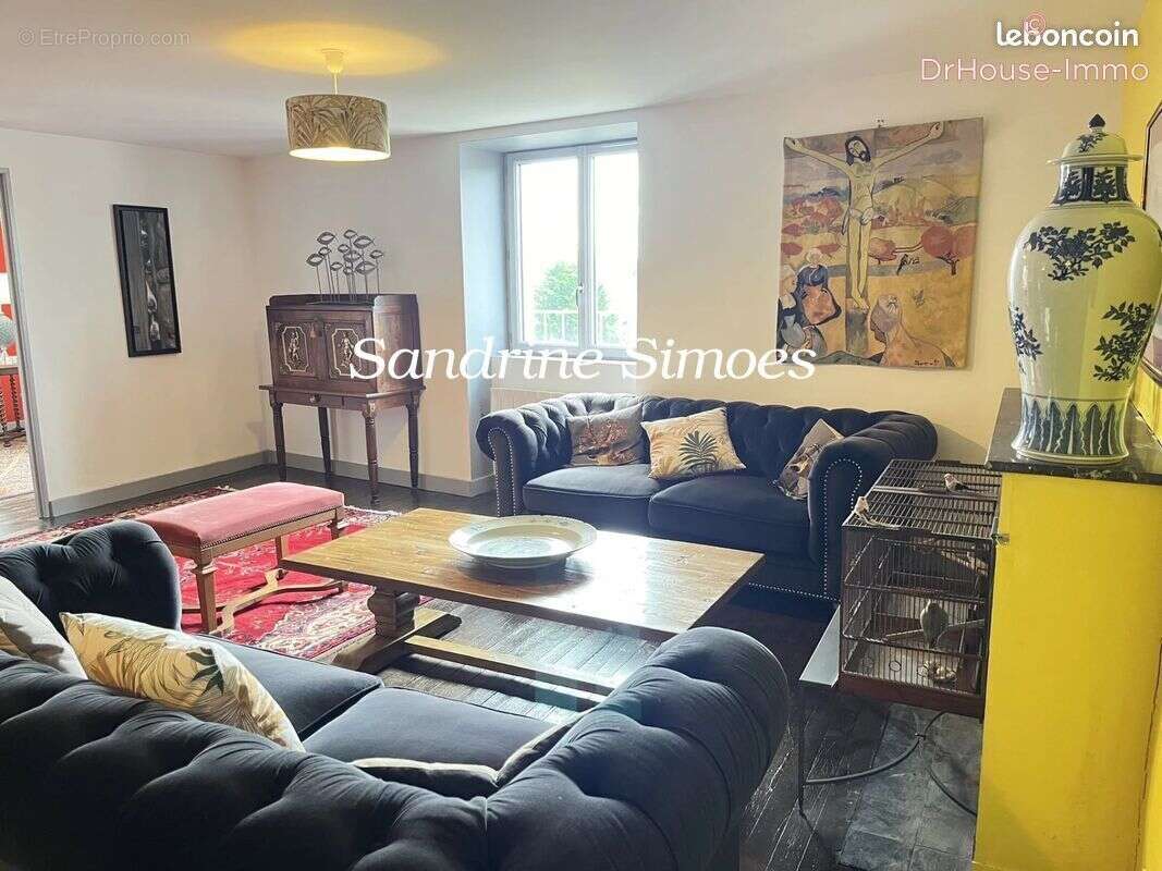 Maison à MONTMORILLON