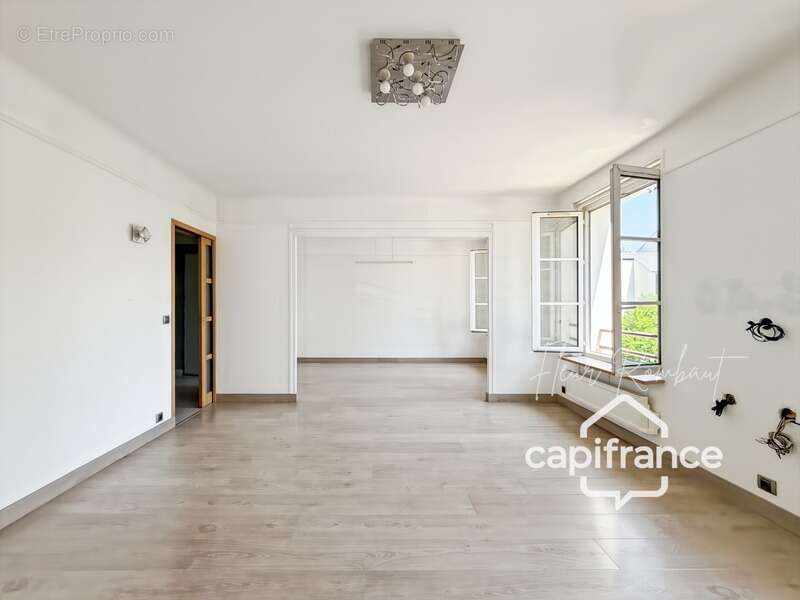 Appartement à GIF-SUR-YVETTE
