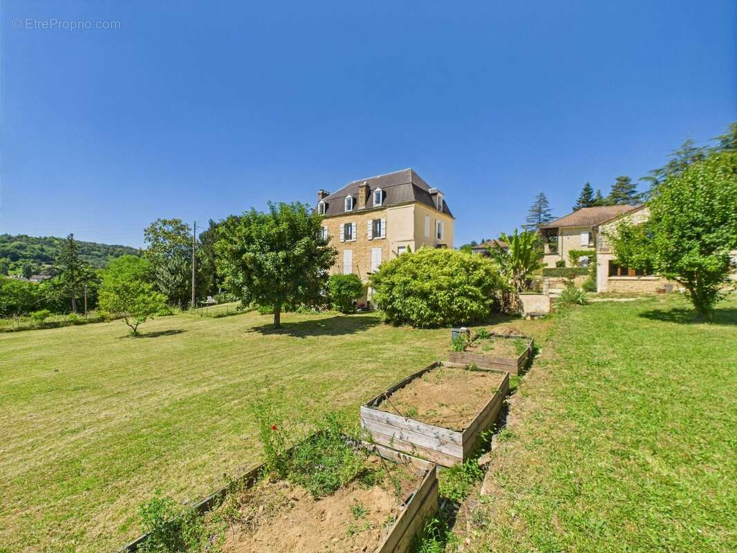 Maison à SARLAT-LA-CANEDA
