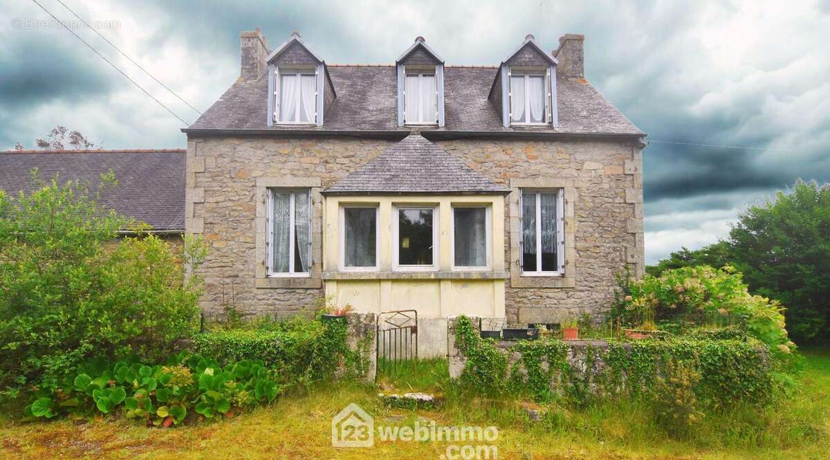 Maison à GUERLESQUIN