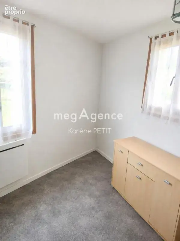 Belle longère, 4 chambres, terrain & dépendances - photo 17