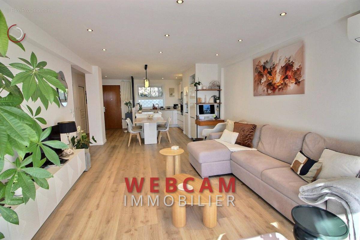 Appartement à LE CANNET