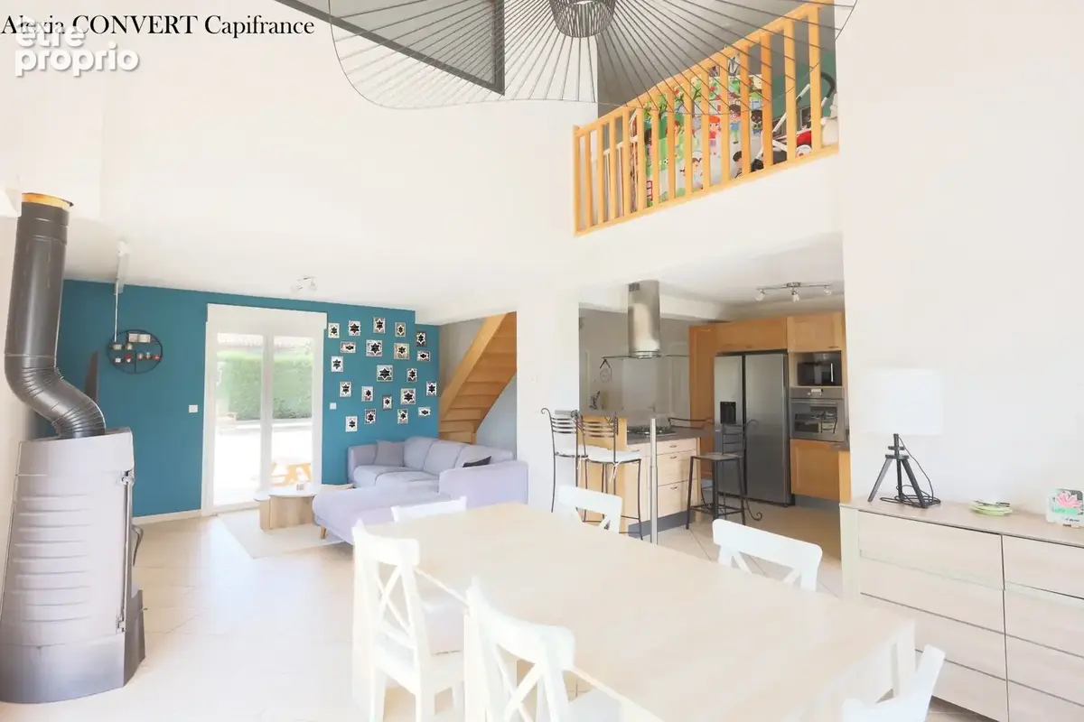 Maison familiale 5 pièces 135m² + terrain 1200m² CURTAFOND - photo 8