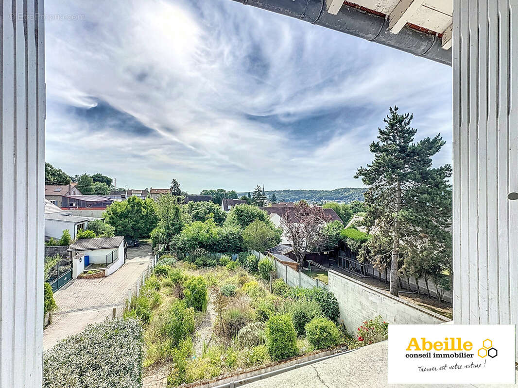 Maison à SAINT-CHERON