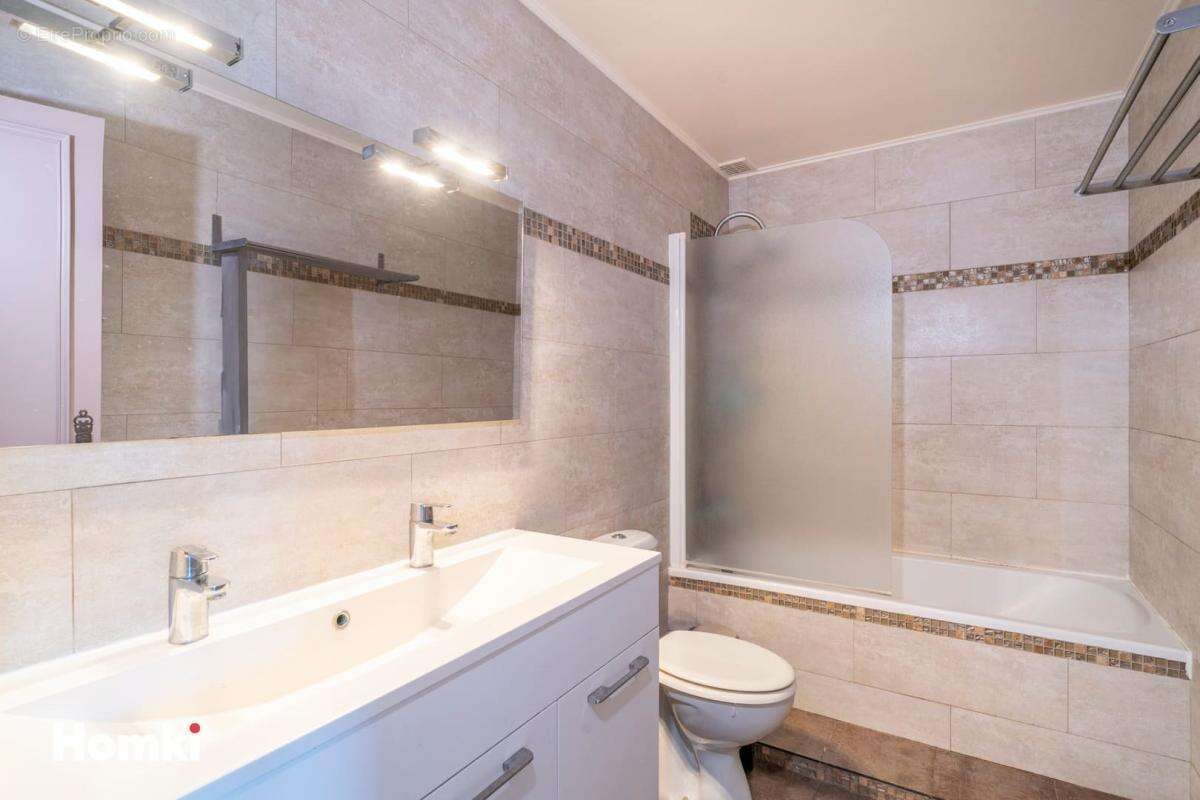Appartement à MARSEILLE-9E