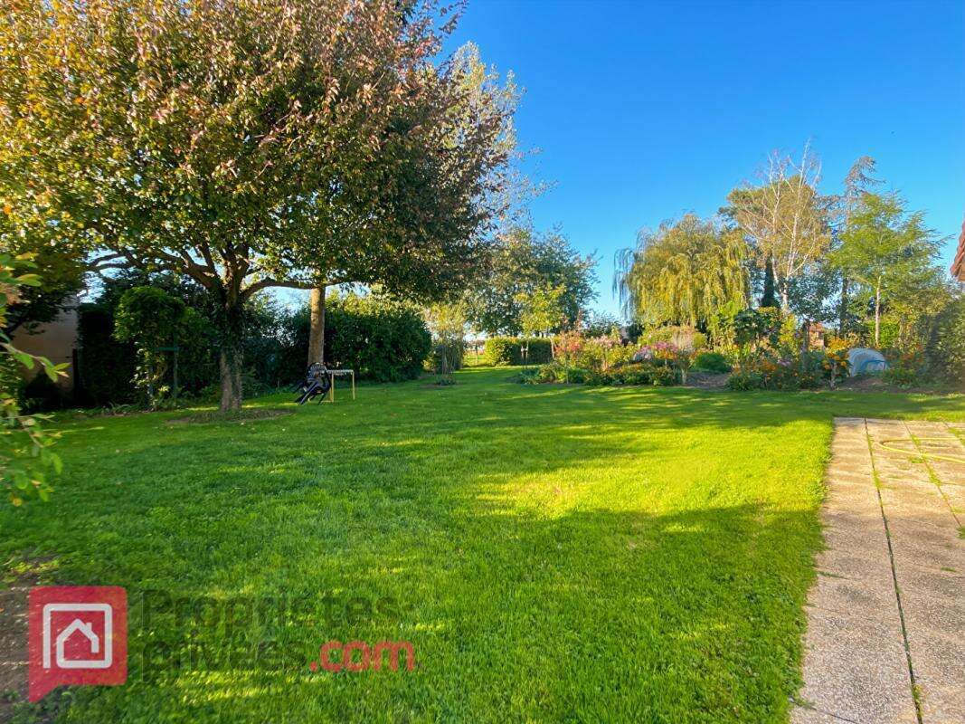 Maison à MONTIGNY-LA-RESLE