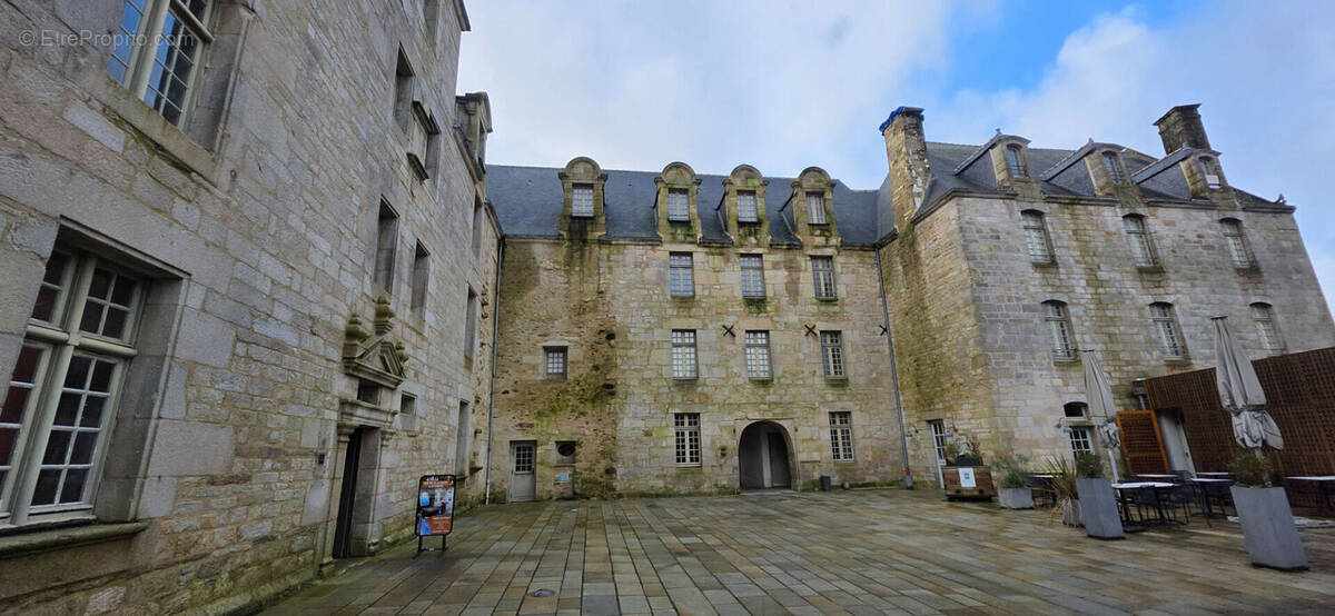 Appartement à QUIMPER