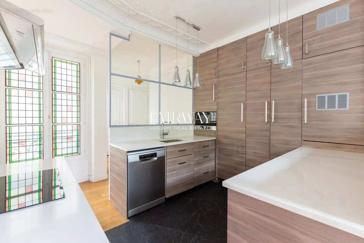 Appartement à PARIS-3E