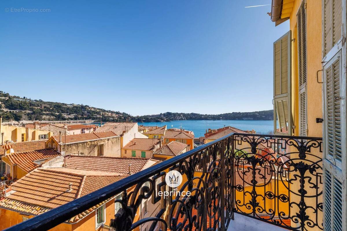 Appartement à VILLEFRANCHE-SUR-MER