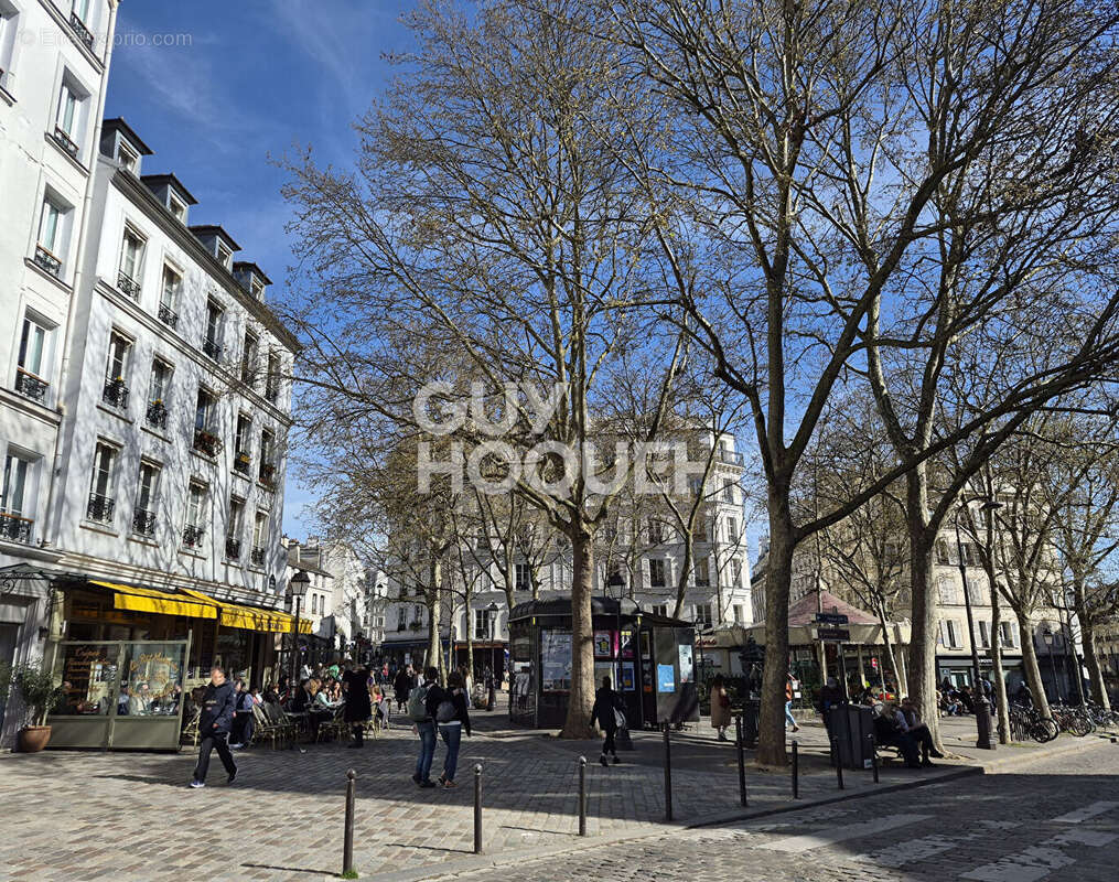 Appartement à PARIS-18E