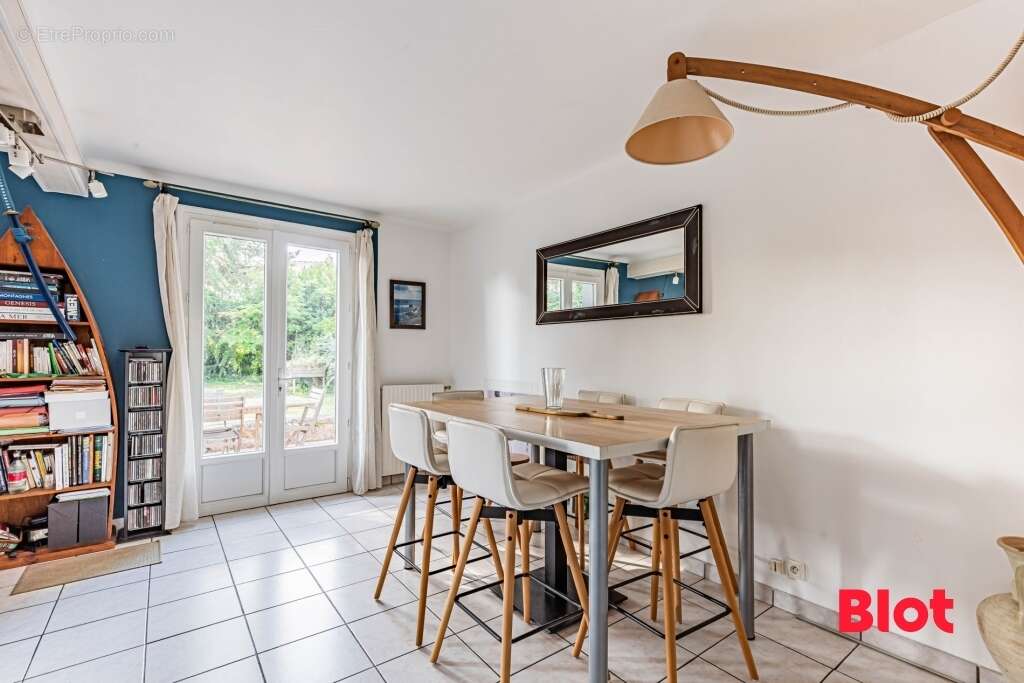 Maison 105 m² à Saint-Herblain  - photo 2
