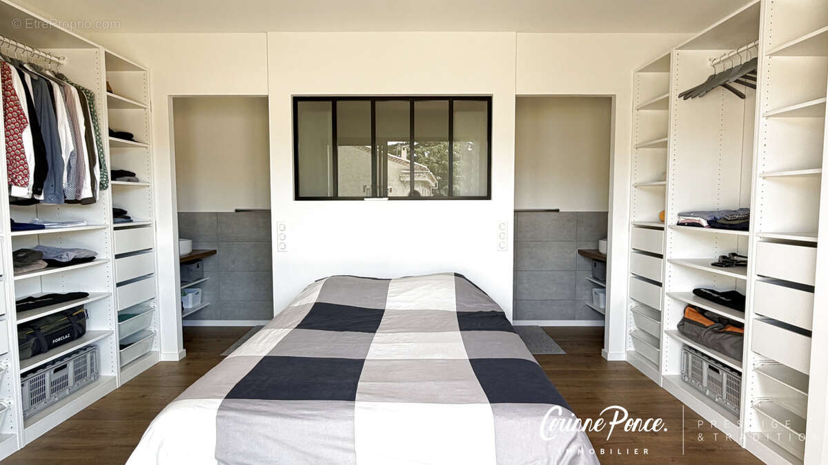 Nimes centre quartier residentiel appartement/maison de ville 135 m2 loi carrez 200 m2 habitables garage terra - photo 10