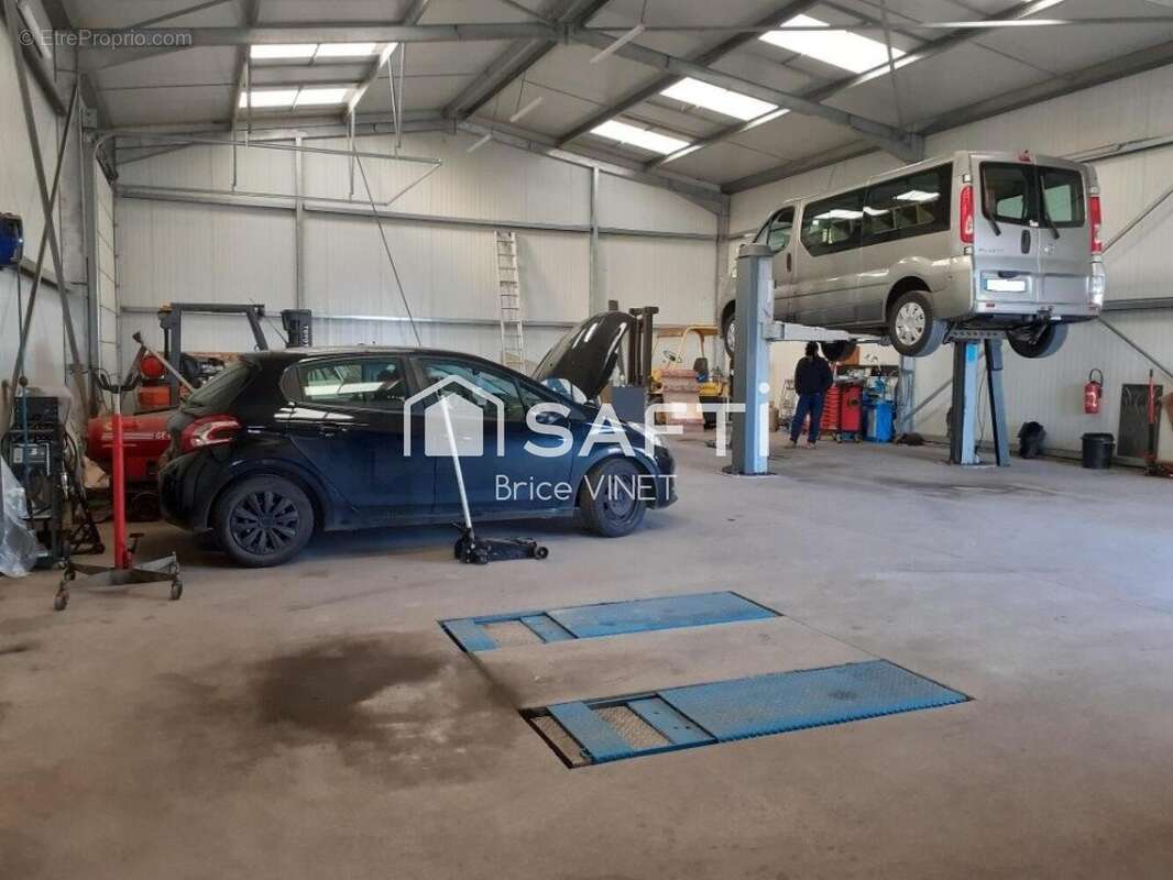 Photo 4 - Commerce à SAINTES