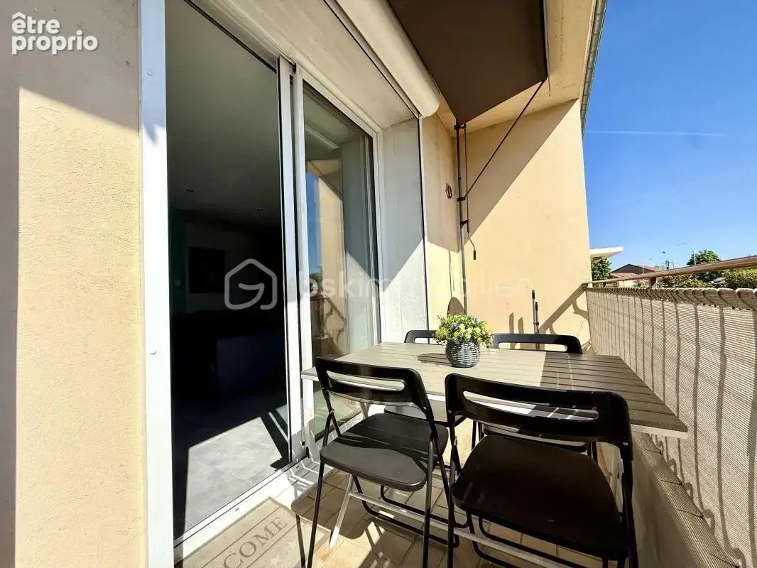 GENAS AZIEU - T4 avec balcon, dépendance et garage - photo 8