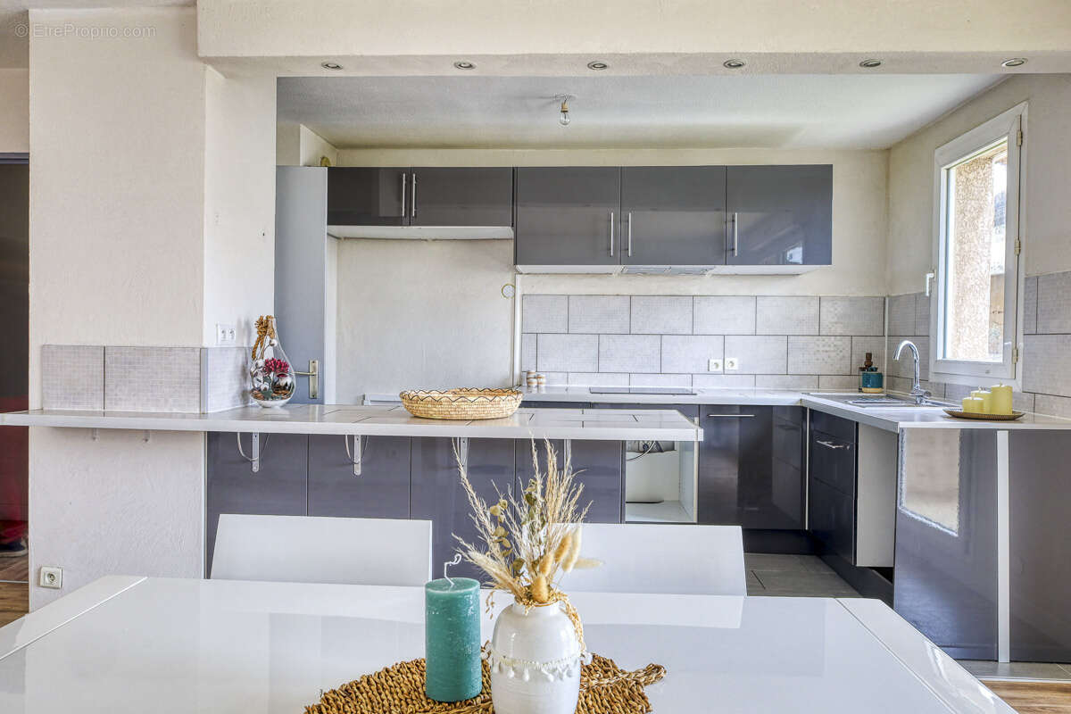 Appartement à AUBAGNE