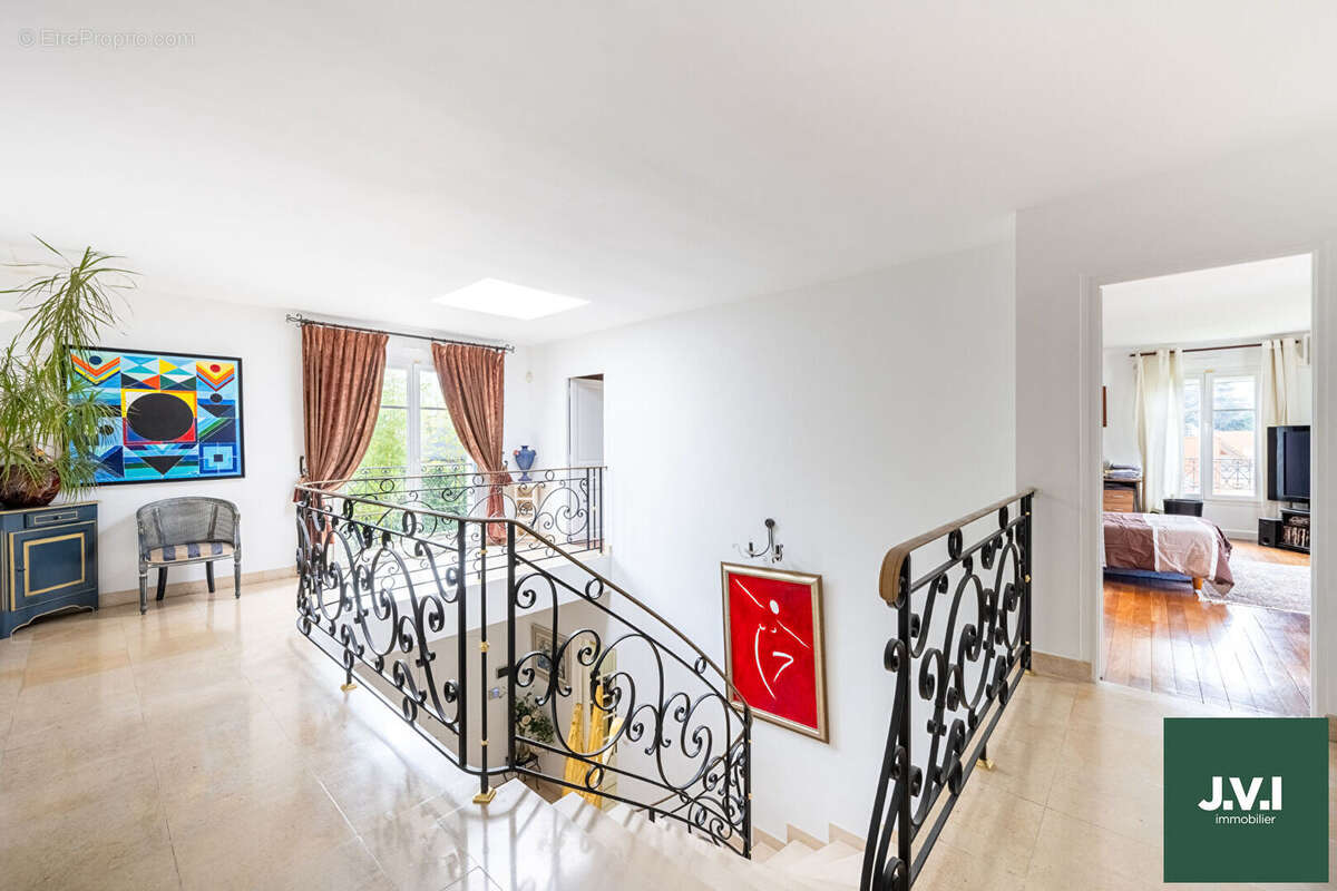 Maison à SAINT-GRATIEN