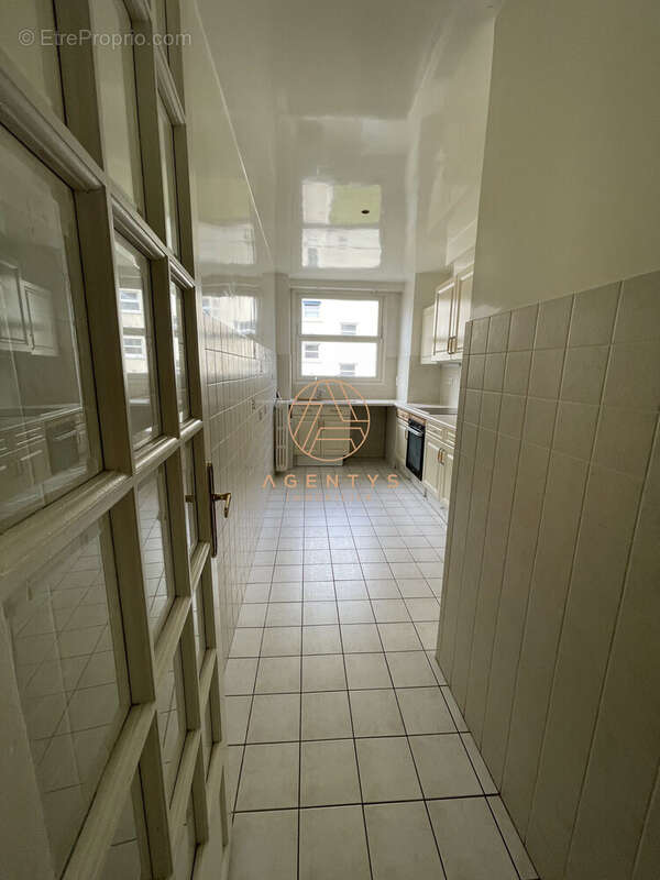 Appartement à SAINT-MAUR-DES-FOSSES