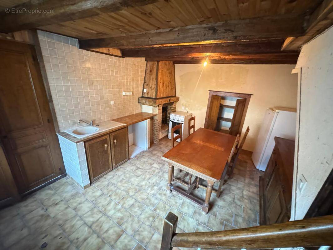 Maison à CULOZ