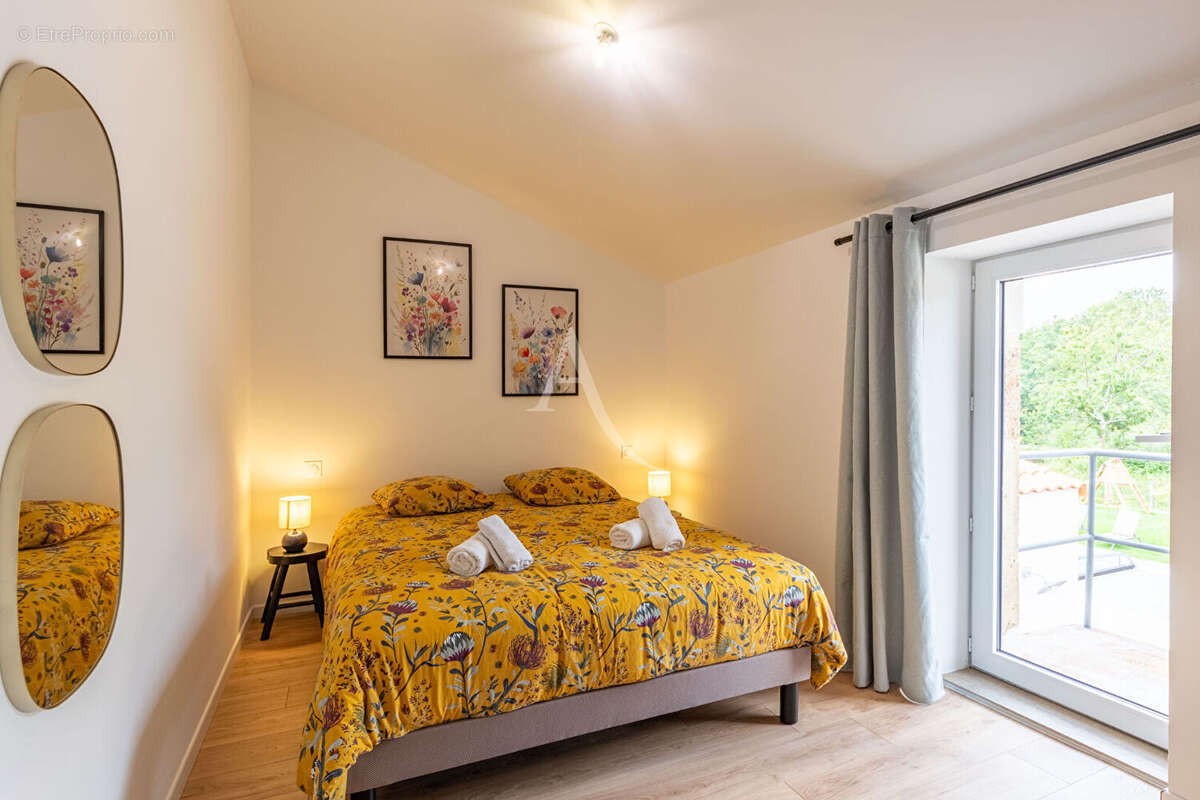 Maison à TALMONT-SAINT-HILAIRE