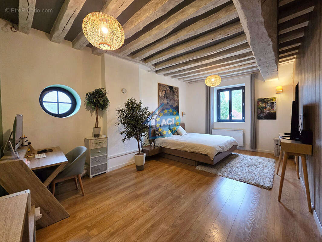 Maison à ARNOUVILLE-LES-MANTES