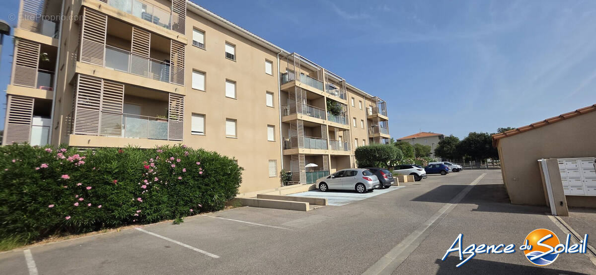 Appartement à SAINT-LAURENT-DE-LA-SALANQUE