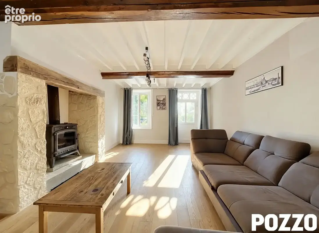A vendre. campeaux. maison de pays renovee. 4800m² de terrain. - photo 7
