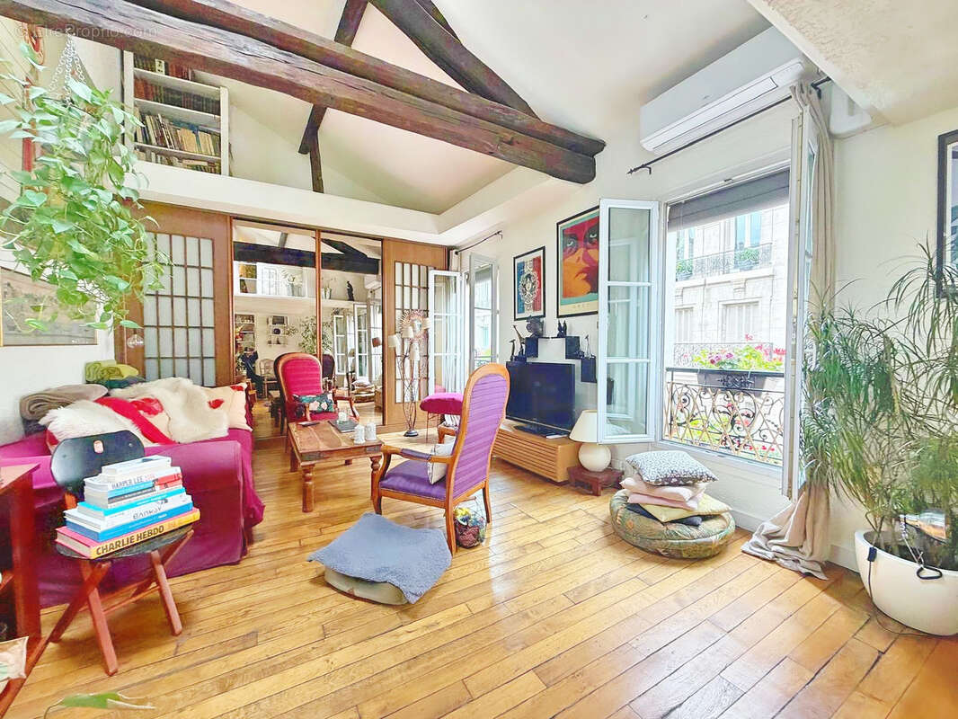 Appartement à PARIS-10E