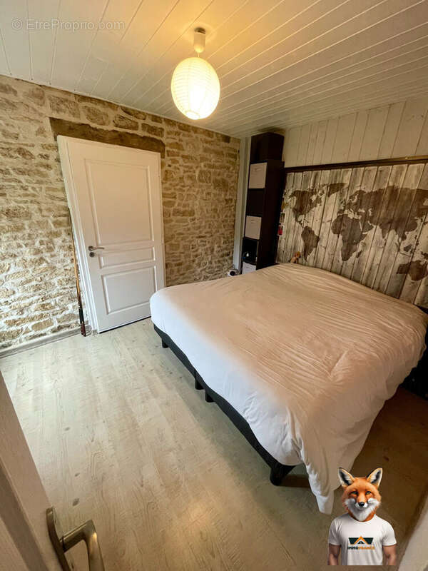 Maison à MONTGESOYE