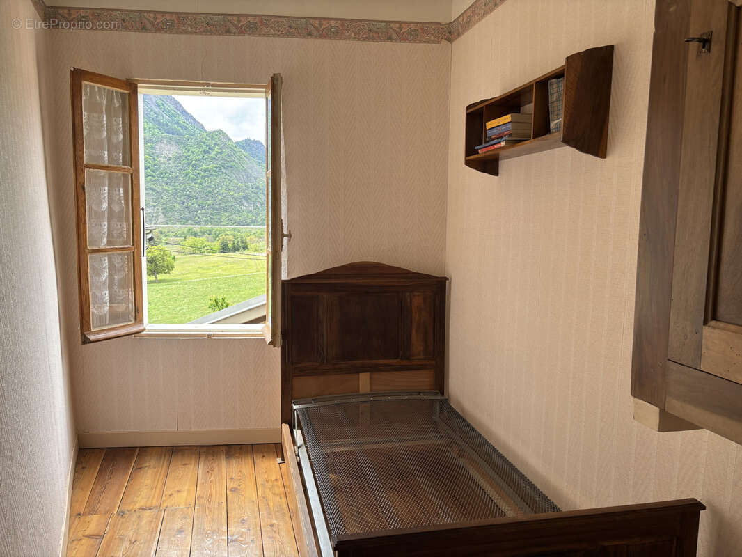 Maison à ESPINASSES