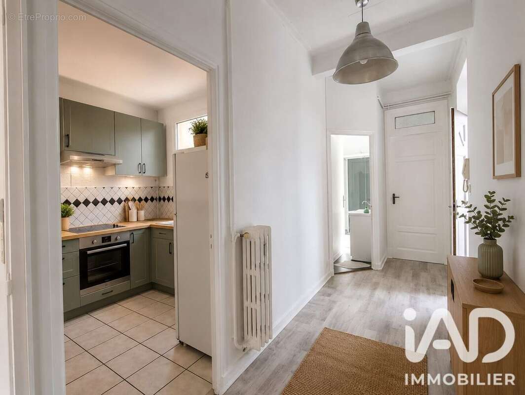 Photo 3 - Appartement à ROMANS-SUR-ISERE