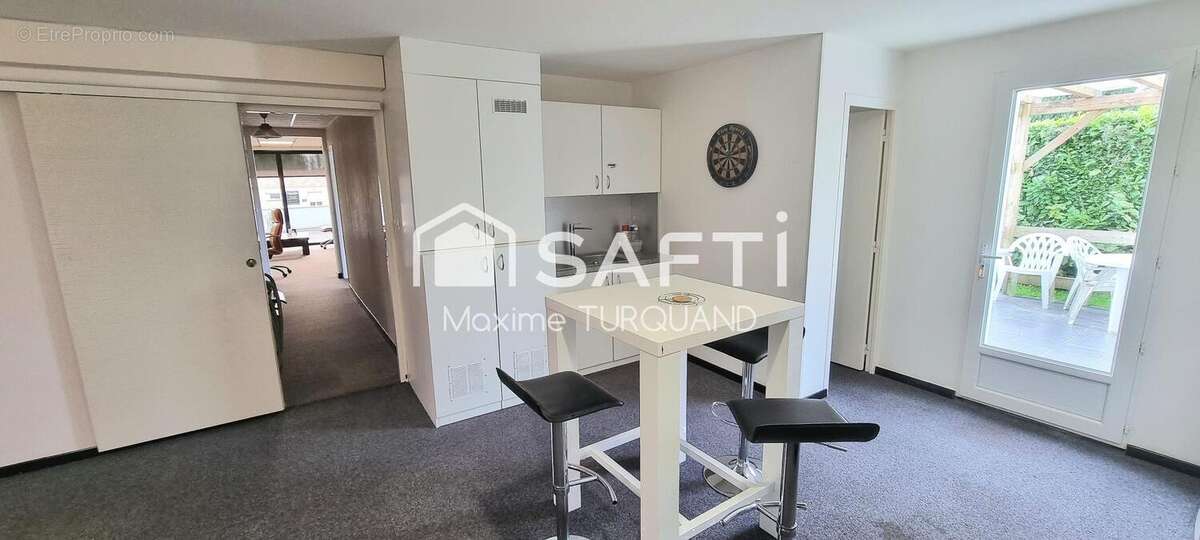 Photo 5 - Commerce à MAZIERES-EN-GATINE