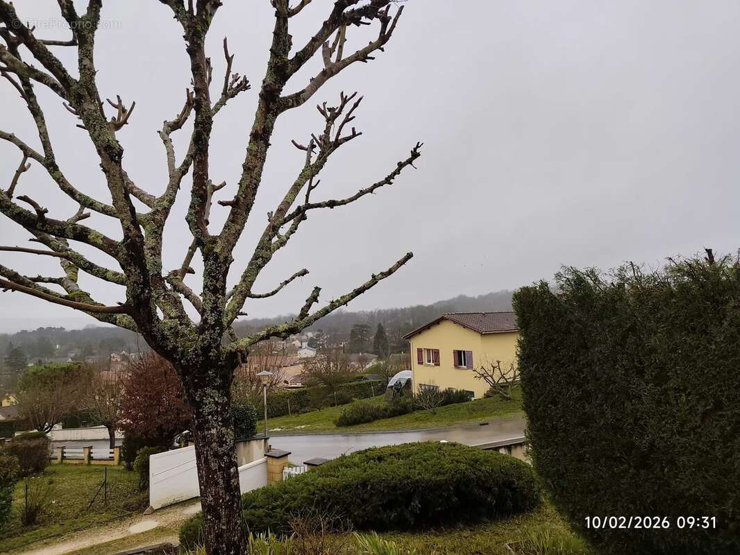 Maison à SAINT-ASTIER