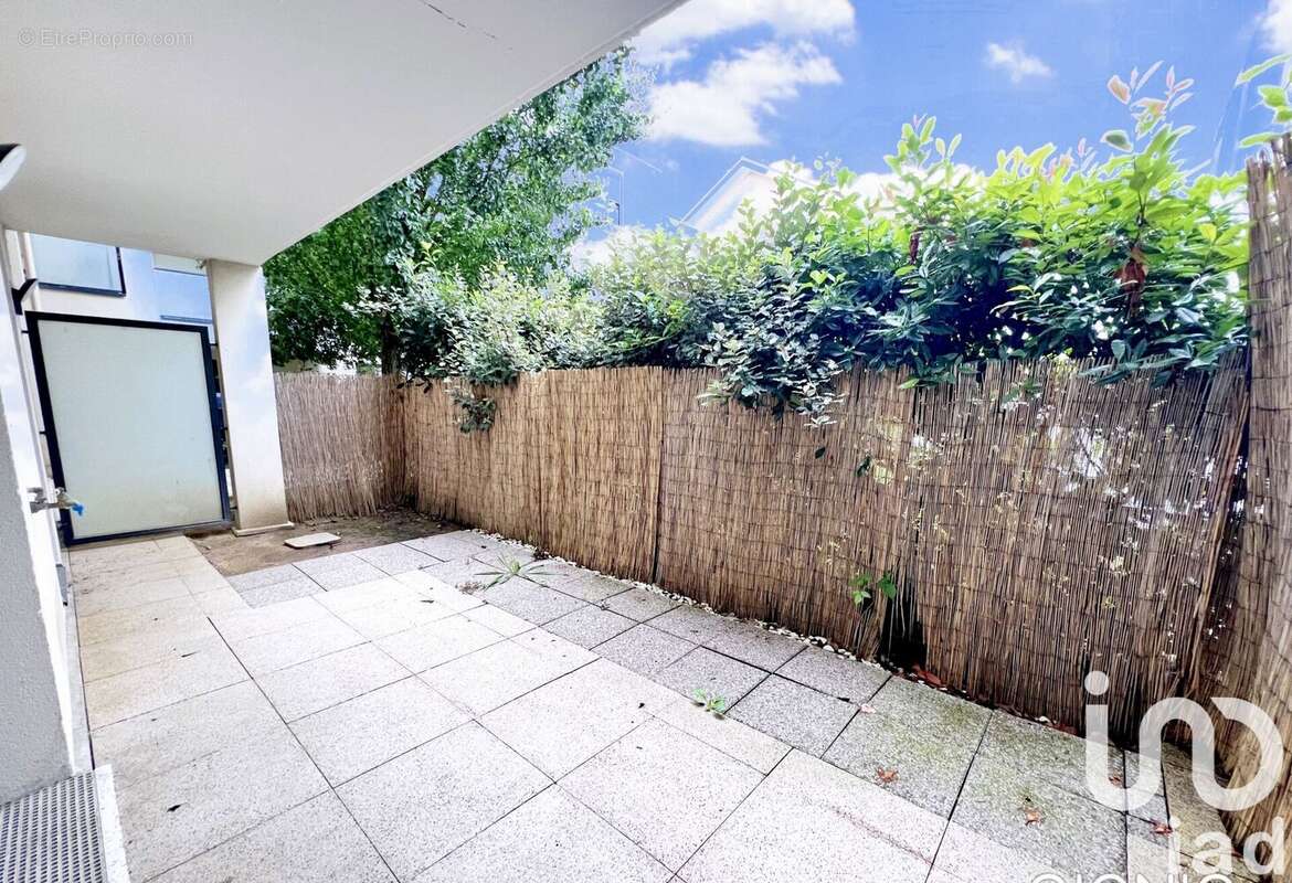 Photo 3 - Appartement à JOUY-LE-MOUTIER