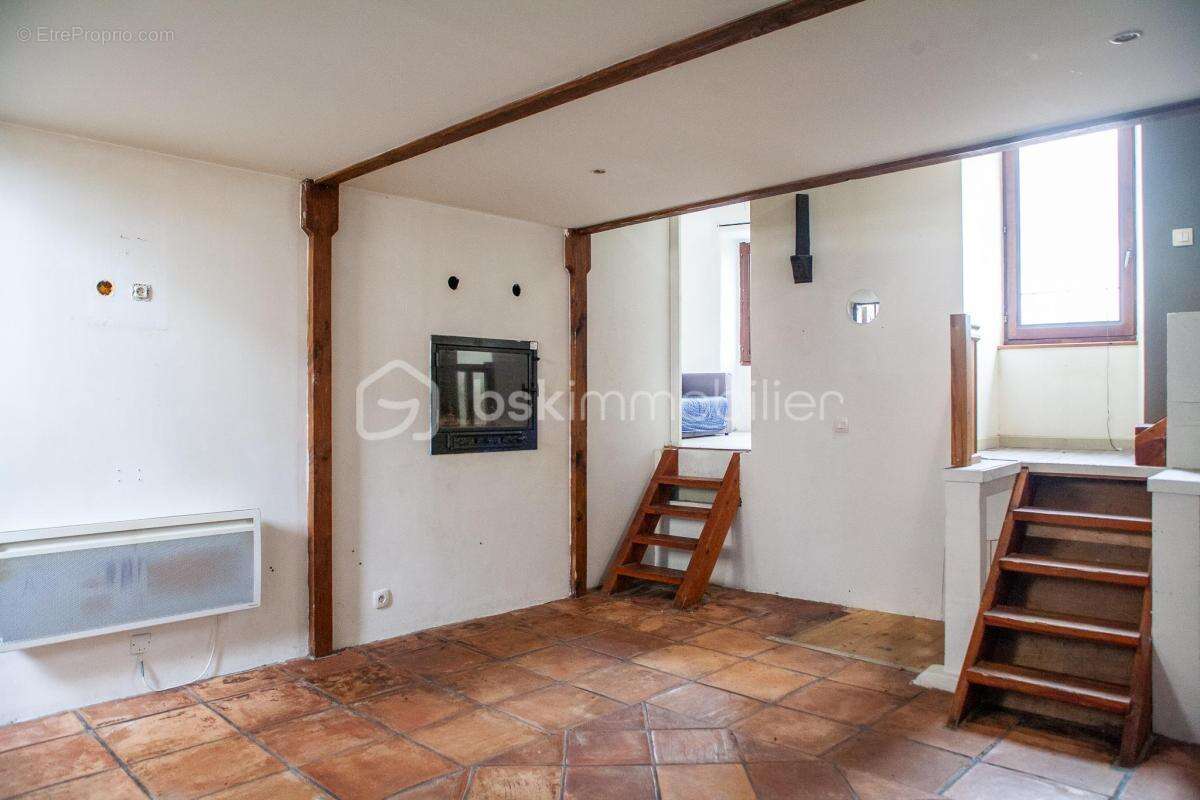 Appartement à AUBENAS