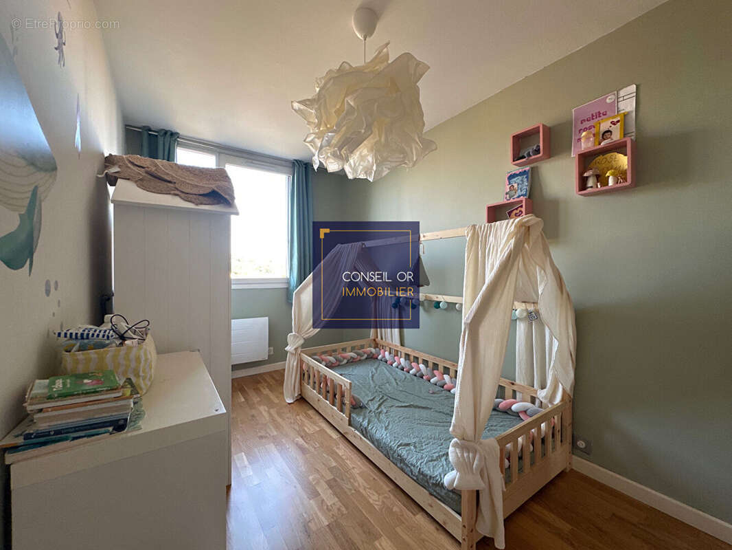 Appartement à OULLINS