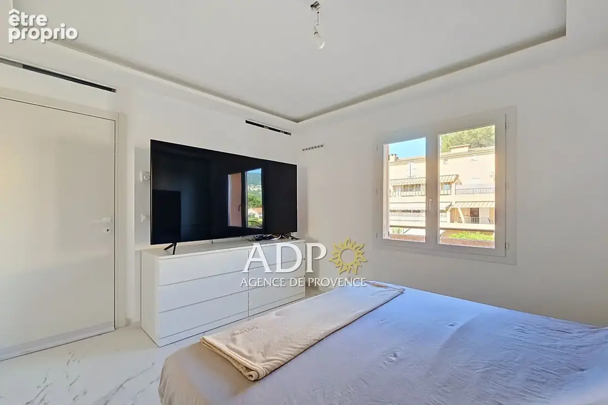 Appartement 5 pièces 84 m² à vendre à Peymeinade (06530) - photo 7