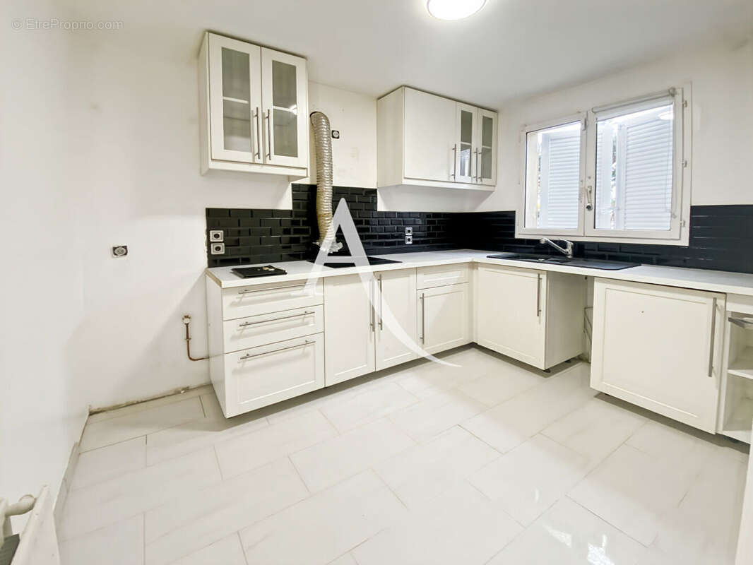 Maison à BOIS-D'ARCY