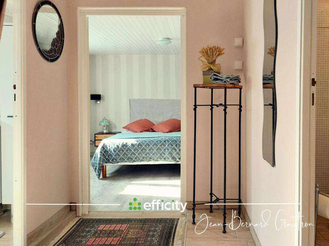 Maison à BELLE-ISLE-EN-TERRE