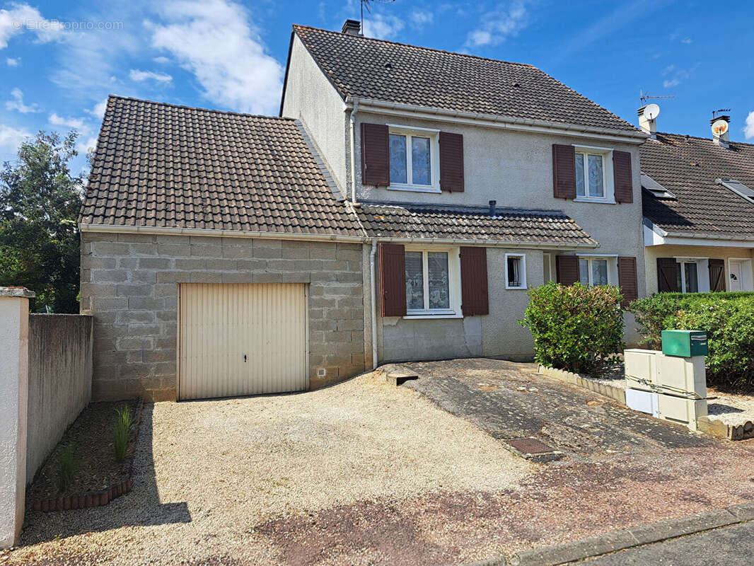 Maison 115 m² à Chatellerault  - photo 2