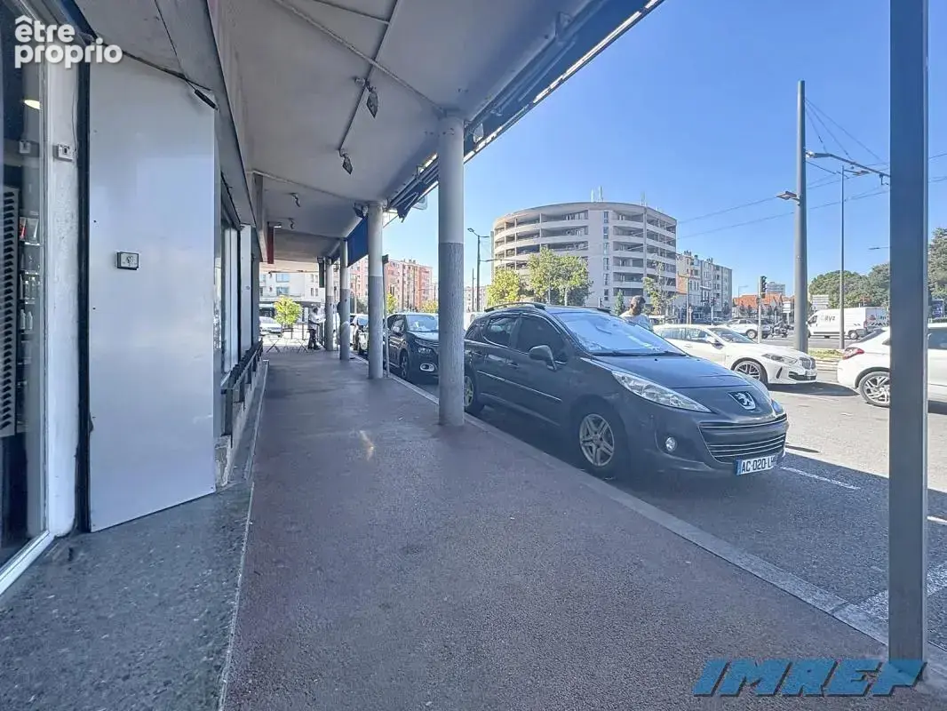 Commerce 76 m² à vendre à Marseille-9e (13009) - photo 4