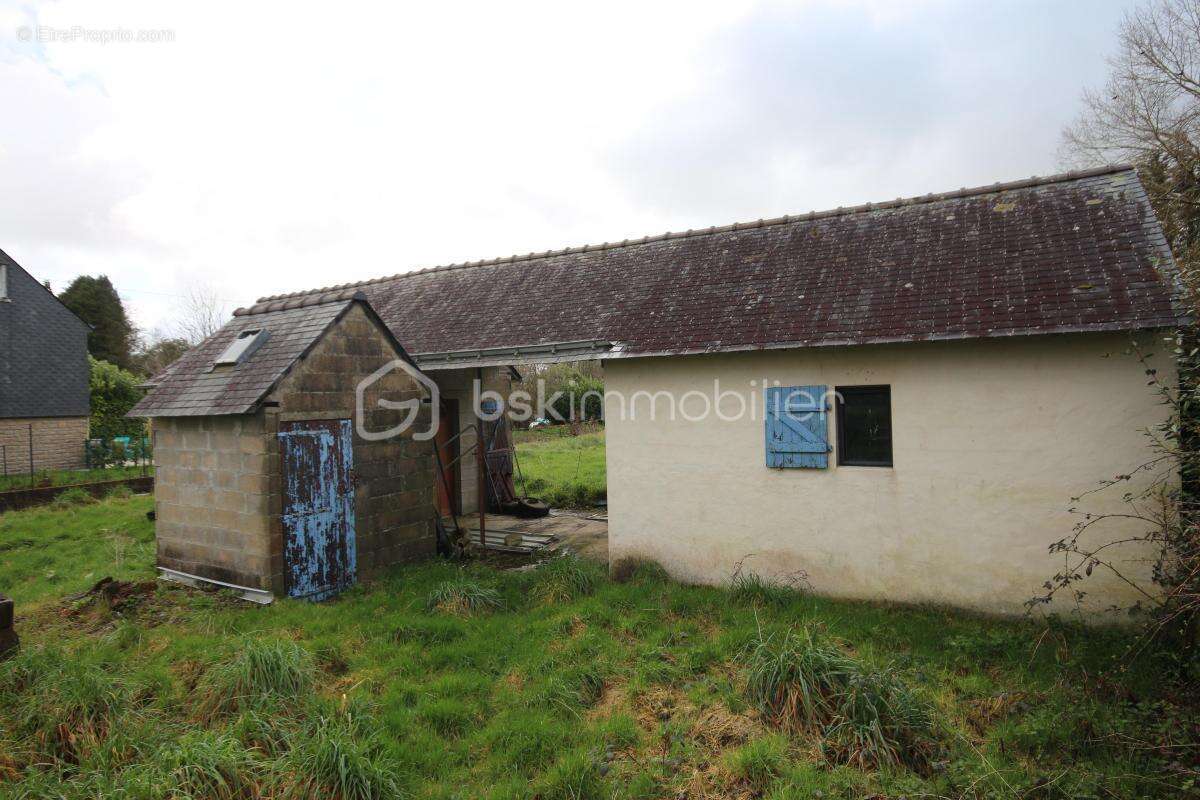 Terrain à ROUDOUALLEC