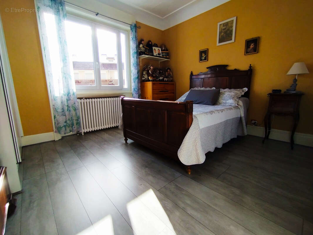 Appartement à SAINT-CHAMOND