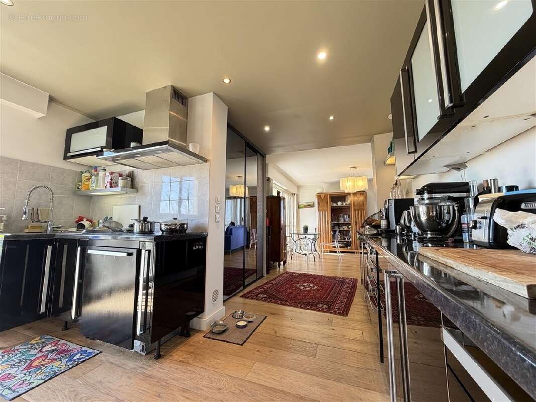 Appartement à CHAMPIGNY-SUR-MARNE