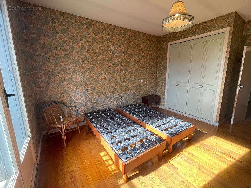 Maison à CHOMERAC