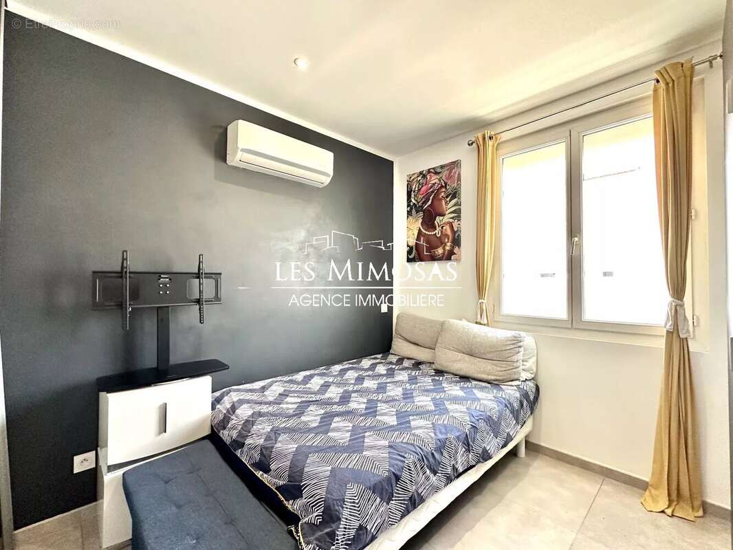 Appartement à FREJUS